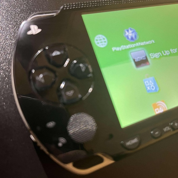 Sony PSP - Picture 7 of 14